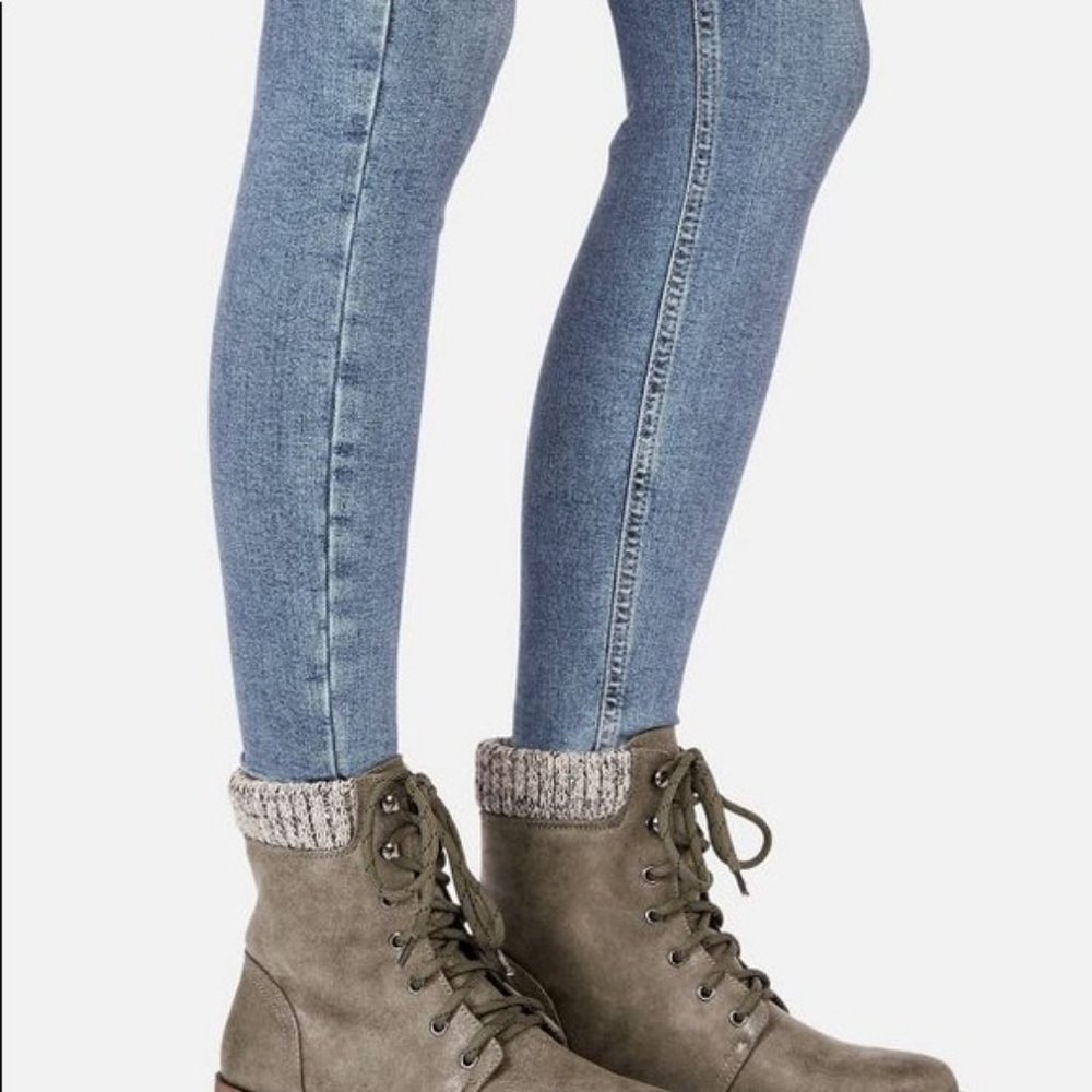 Nyaling Sweater Cuff Lace-up Boot - Picture 3 of 6